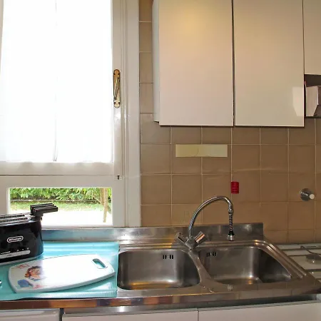 Casa vacanze ;villetta Noemi 130s Ventimiglia